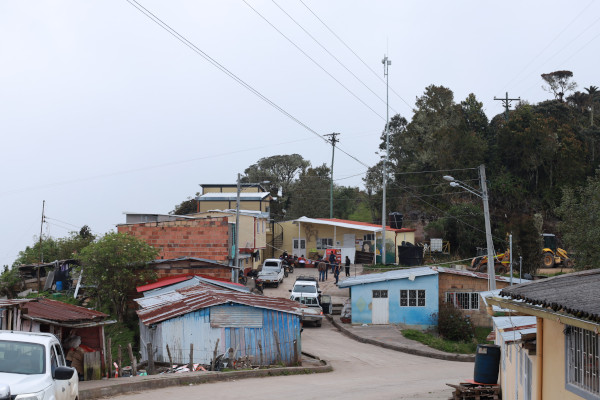 Imagen de uno de los caseríos de la Vereda Santo Domingo en la localidad de Sumapaz. Este es uno de los centros urbanos de reunión para campesinos y comunidades rurales. 