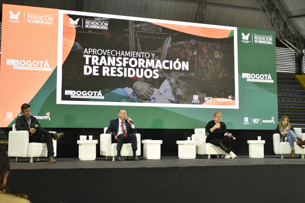 Aprovechamiento. Recicladores. Gestión aprovechamiento 2021. Bogotá UAESP.