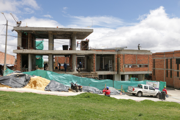 Manzana de Cuidado de Mochuelo genera empleo para residentes del sector