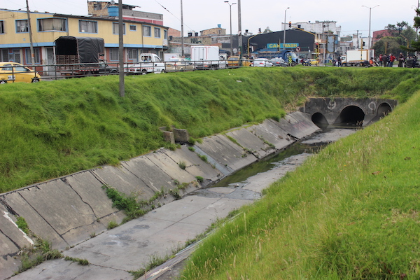 Gran acogida de la ciudadanía a la estrategia de la UAESP "Juntos Limpiamos Bogotá"