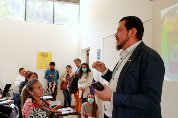 Los comerciantes del sector turístico de Bogotá se unen al Sello Verde