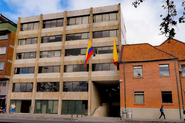 Fachada UAESP