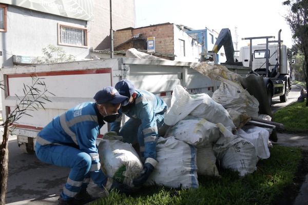 UAESP continúa interviniendo puntos críticos en Bogotá