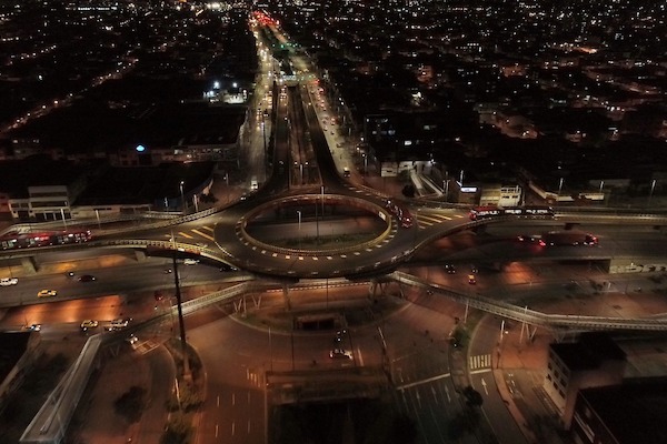 Bogotá avanza en la modernización de su alumbrado público