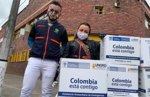 Miembros de Asociación Recicladora de Bogotá recibieron mercados por parte de la UAESP