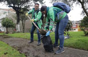 Bogotá celebró su cumpleaños 484 con una Limpiatón