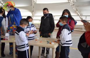 Representantes de colegios de Bogotá dieron a conocer sus ideas para promover el reciclaje en Bogotá.