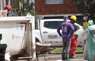 Juntos Limpiamos Bogotá recogió más de 80 toneladas de residuos de gran tamaño en una semana