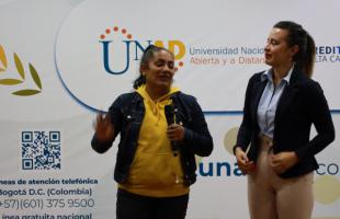 Estudiante cuenta su experiencia como beneficiada de los convenios educativos entre la UAESP y la UNAD.