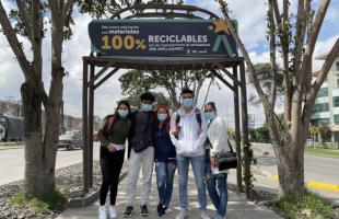 Bogotá tiene el primer mobiliario urbano hecho con materiales 100% reciclables