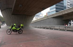 UAESP intervino puente vehicular de la Calle 100 con Carrera 15