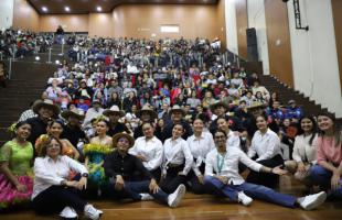 Durante la jornada hubo presentaciones artísticas de los grupos de danza de las cuatro universidades.