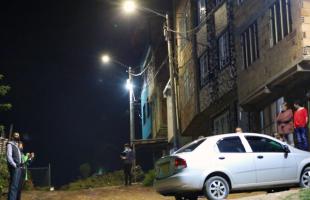 El barrio Castillo Grande en Ciudad Bolívar cuenta ahora con alumbrado público