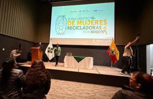 Mujeres recicladoras 