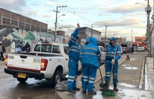 La UAESP mantiene jornadas de limpieza y desinfección en la localidad de Kennedy