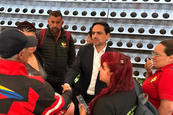 Recicladores hablan con el director UAESP